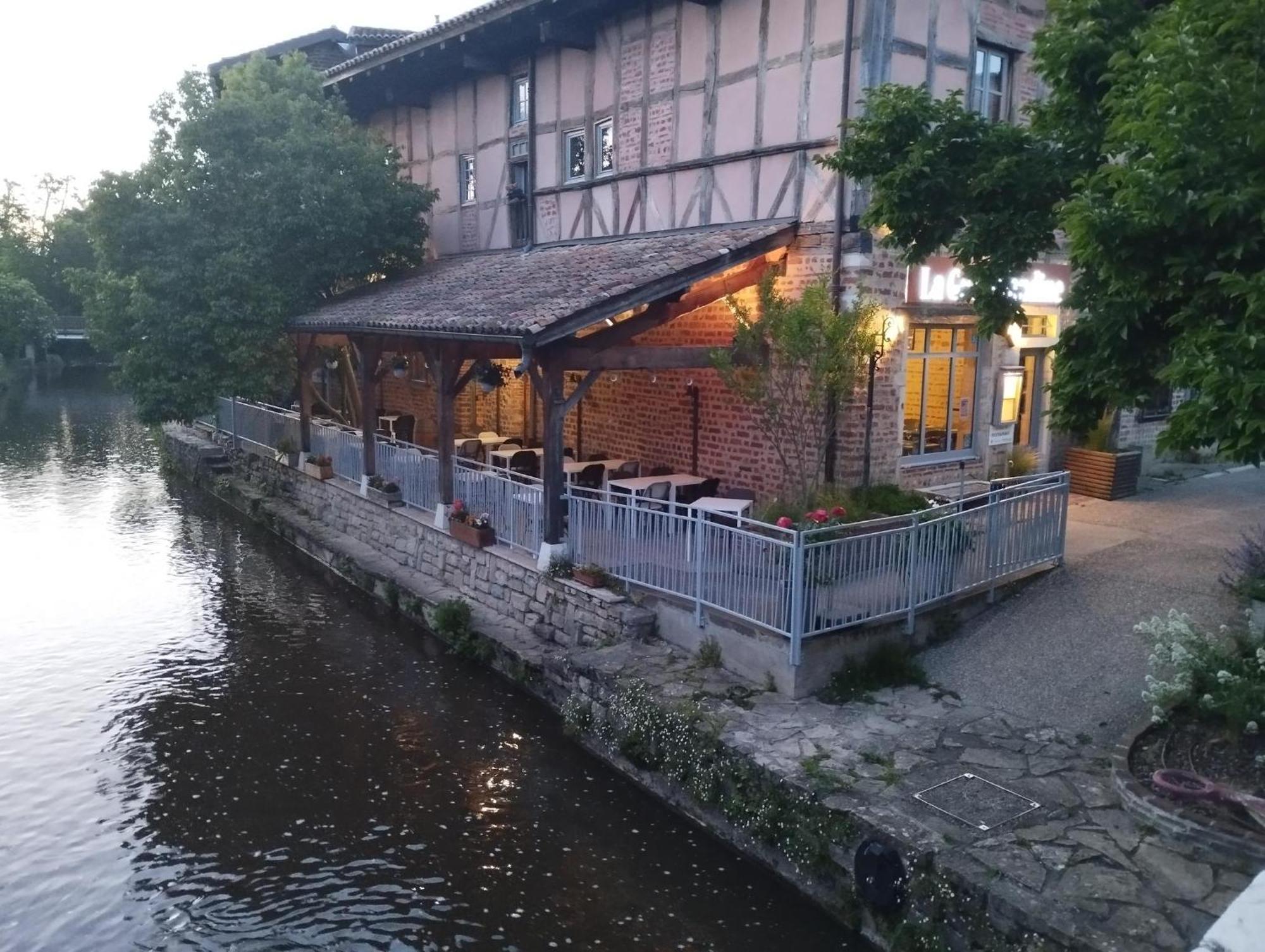 La Maison De Marie, Cosy Et Spacieuse - 3 Chambres Dont Une Climatisee Châtillon-sur-Chalaronne Exteriér fotografie